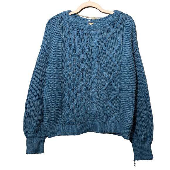 Free People Dream Cable Blue CHUNKY Crew Neck Sweater NWOT Size XS FLAW - Picture 5 of 14